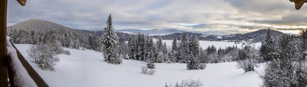 Výhľad z rozhľadne v Oravskej Lesnej v zime, Branislav Bruder, fotograf